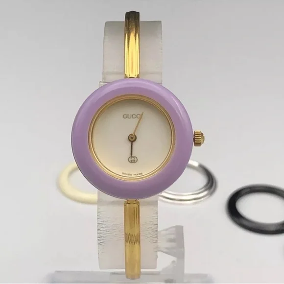 Gucci Luxury Statement Watch Vintage Highly Collectible - Picture 11 of 13